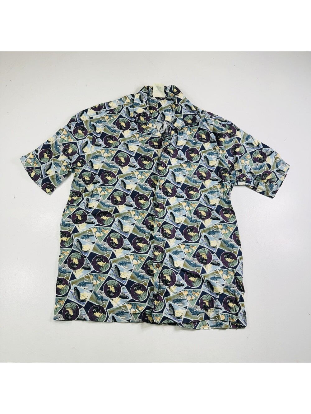 Winnie Fashion Hawaiian Shirt Colorful Japanese All Over Men’s Size XL